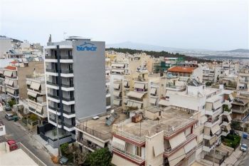 Κατασκευή σύγχρονου κτιρίου minimal αρχιτεκτονικής