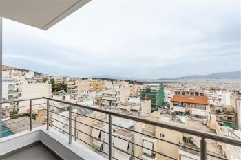 Κατασκευή σύγχρονου κτιρίου minimal αρχιτεκτονικής