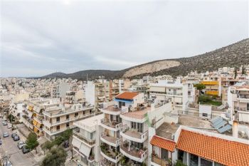 Κατασκευή σύγχρονου κτιρίου minimal αρχιτεκτονικής