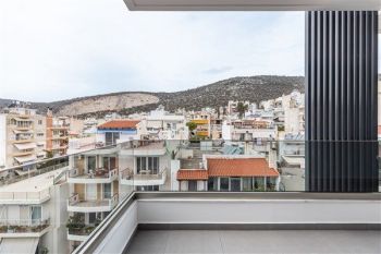 Κατασκευή σύγχρονου κτιρίου minimal αρχιτεκτονικής