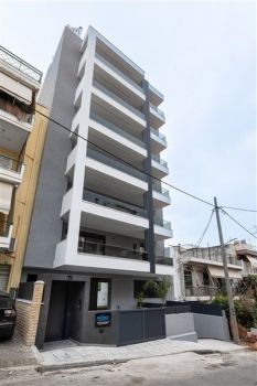 Κατασκευή σύγχρονου κτιρίου minimal αρχιτεκτονικής